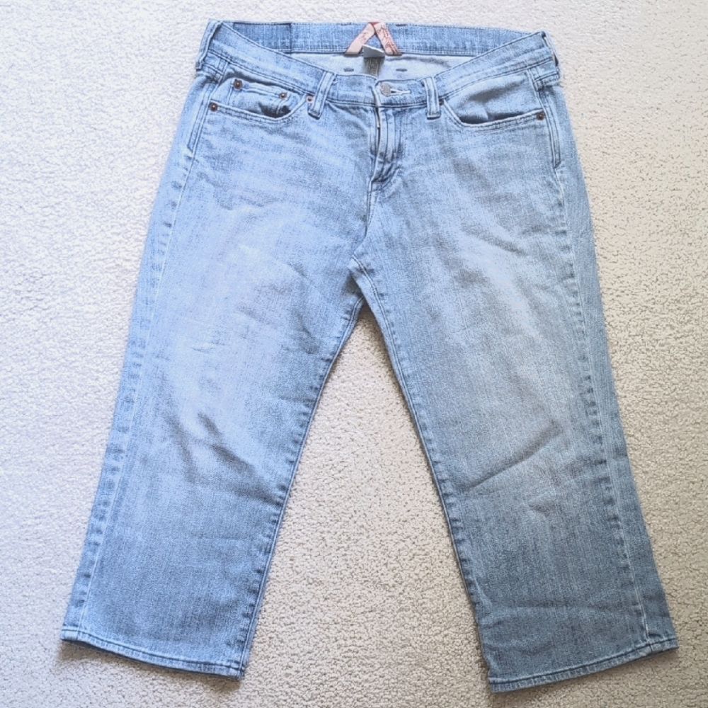 Lucky brand crops Light Denim Jeans Size 6/28